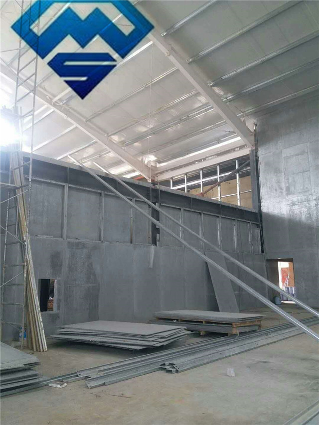 <a href='http://www.eveninggraceessentials.com' target='_blank'>泄爆墙</a>